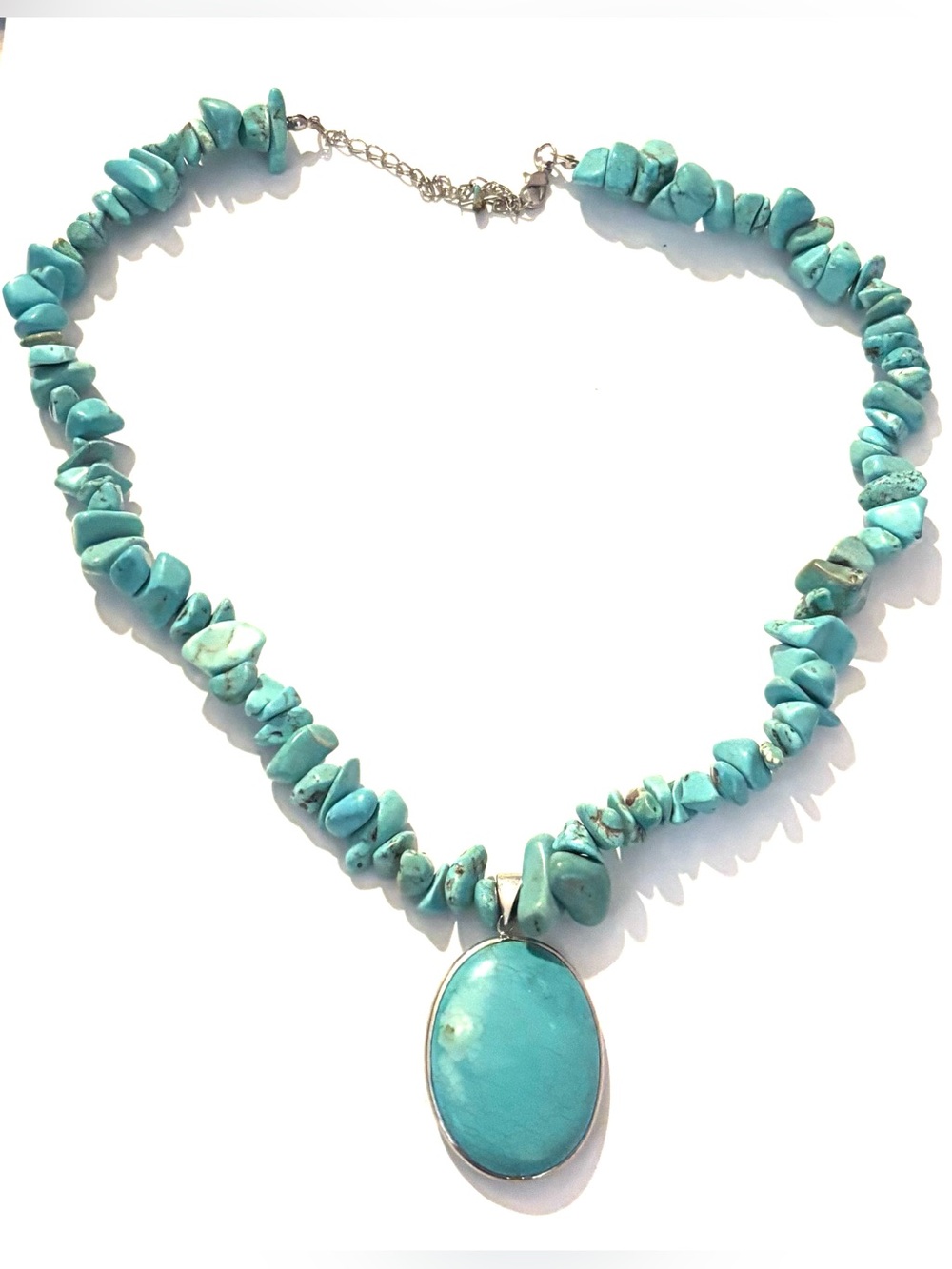 Handmade Turquoise Chip Necklace with Oval Pendant - Women Jewelry